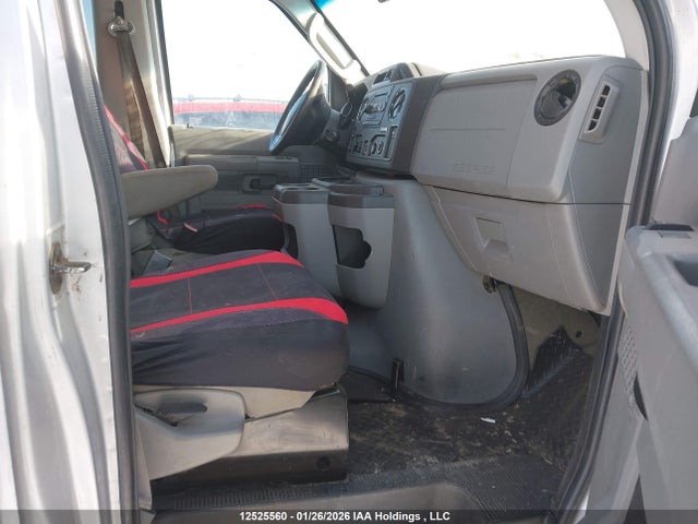 2014 Ford E-350 Super Duty Xlt მანქანა იყიდება აუქციონზე, vin: 1FBSS3BL0EDA73272, აუქციონის ნომერი: 12525560