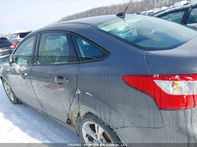 2013 Ford Focus მანქანა იყიდება აუქციონზე, vin: 1FADP3F29DL322086, აუქციონის ნომერი: 12525582