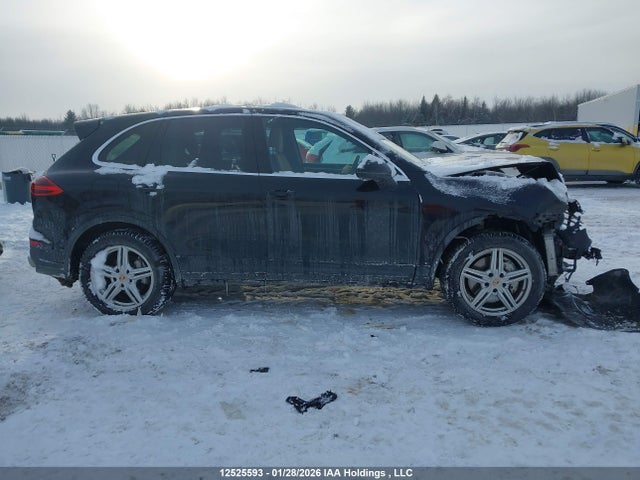 Porsche CAYENNE S 2016 WP1AB2A29GLA95434 Image 14