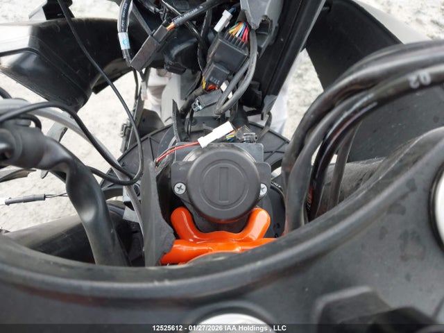 KTM 1290 Super Adventure R 2017 VBKV59400HM957754 Image 11
