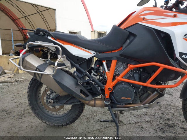 KTM 1290 Super Adventure R 2017 VBKV59400HM957754 Image 8