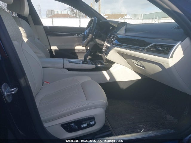 BMW 750i Xdrive 2020 WBA7R8C09LCD68596 Image 5