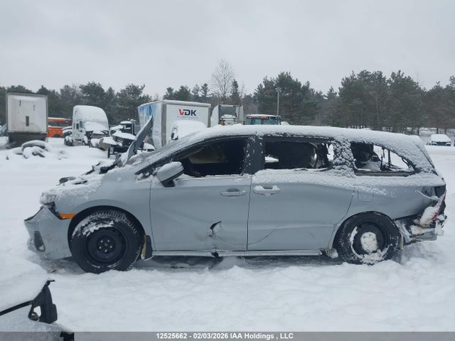 5FNRL6H8XSB504975 Honda Odyssey Touring