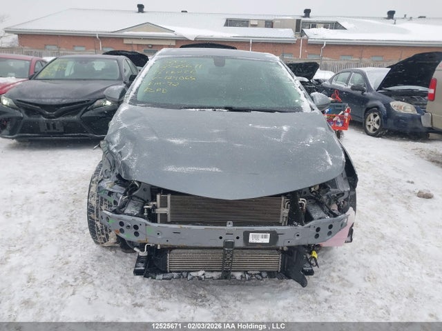 Aukcja sprzedaży 2018 Chevrolet Cruze Lt Auto, vin: 1G1BE5SM9J7124065, numer aukcji: 12525671
