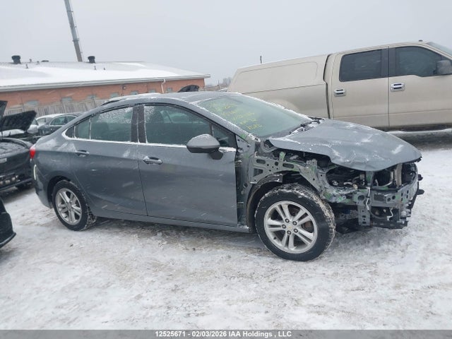 Aukcja sprzedaży 2018 Chevrolet Cruze Lt Auto, vin: 1G1BE5SM9J7124065, numer aukcji: 12525671