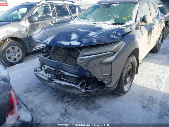 KL77LHE27RC176910 Chevrolet Trax Lt