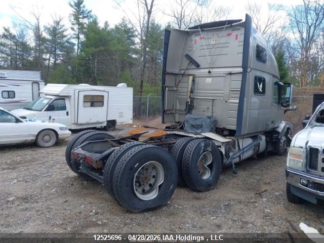 Aukcja sprzedaży 2015 Volvo Vn L, vin: 4V4NC9EJ3FN188239, numer aukcji: 12525696