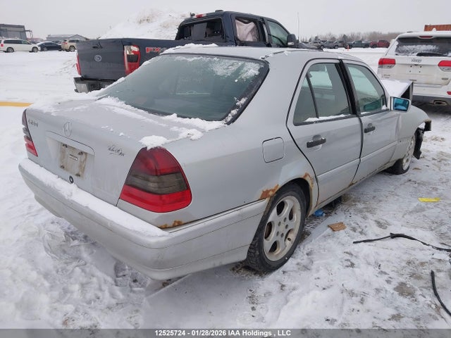 1998 Mercedes-benz C 280 მანქანა იყიდება აუქციონზე, vin: WDBHA29G9WF681078, აუქციონის ნომერი: 12525724