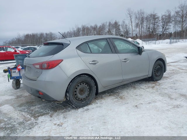 JM1BM1K7XE1153841 Mazda Mazda3 Gx-sky