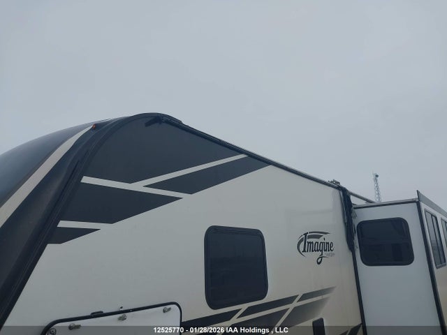 12525770 :رقم المزاد ، 573TE3228K6614530 vin ، 2019 Grand Design Imagine مزاد بيع