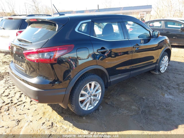 JN1BJ1AV1MW321105 Nissan Qashqai S