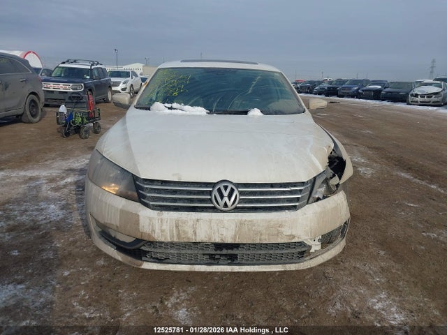 Volkswagen PASSAT SE 2015 1VWBS7A38FC005844 Image 13