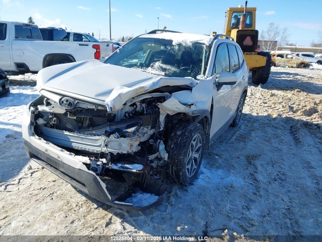 Subaru Forester Premium 2019 JF2SKEDC2KH517360 Image 2