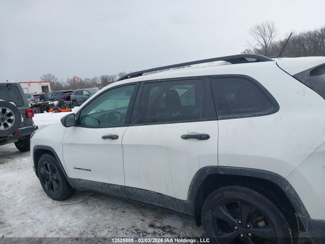 1C4PJLABXJD595186 Jeep Cherokee