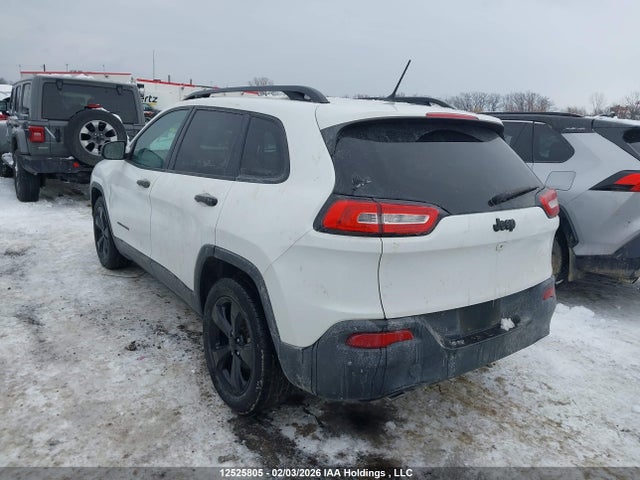 1C4PJLABXJD595186 Jeep Cherokee