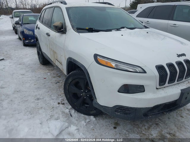 1C4PJLABXJD595186 Jeep Cherokee