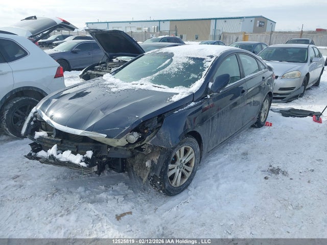 12525819 :رقم المزاد ، 5NPEB4AC7DH757034 vin ، 2013 Hyundai Sonata Gl/gls مزاد بيع