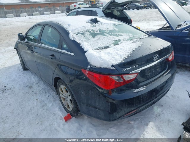 12525819 :رقم المزاد ، 5NPEB4AC7DH757034 vin ، 2013 Hyundai Sonata Gl/gls مزاد بيع