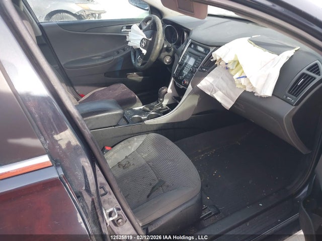 12525819 :رقم المزاد ، 5NPEB4AC7DH757034 vin ، 2013 Hyundai Sonata Gl/gls مزاد بيع
