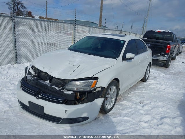 2014 Volkswagen Jetta Tdi მანქანა იყიდება აუქციონზე, vin: 3VWLL7AJ1EM336231, აუქციონის ნომერი: 12525834