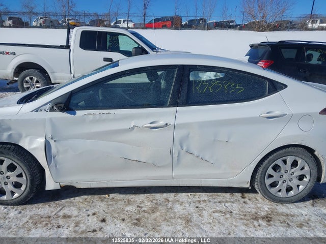 Hyundai ELANTRA GL 2015 5NPDH4AE3FH646298 Image 14
