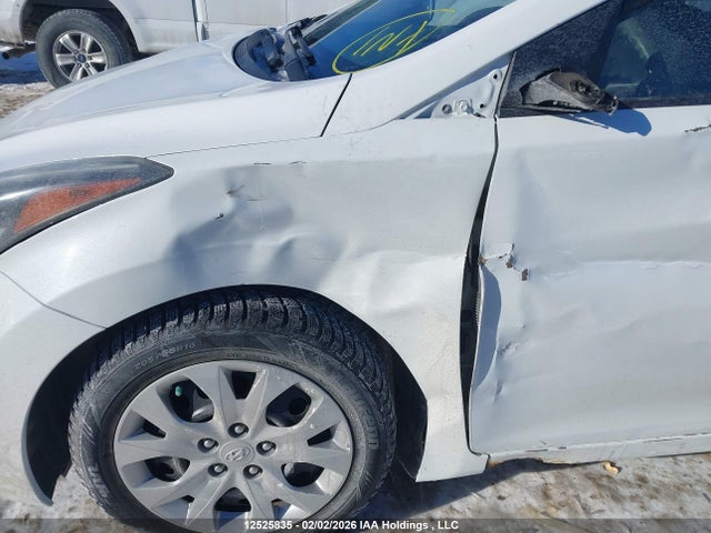Hyundai ELANTRA GL 2015 5NPDH4AE3FH646298 Image 6