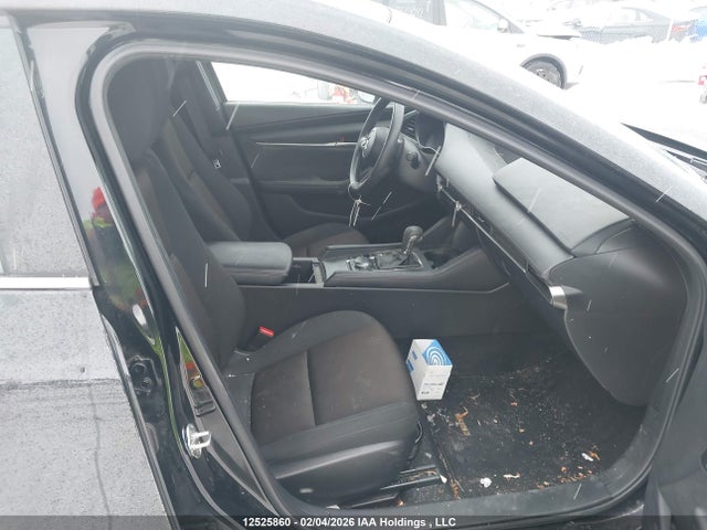JM1BPAK77N1512201 Mazda Mazda3 Gx