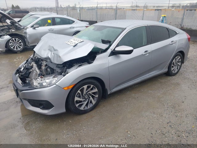12525864 :رقم المزاد ، 2HGFC2F60JH018599 vin ، 2018 Honda Civic Lx مزاد بيع