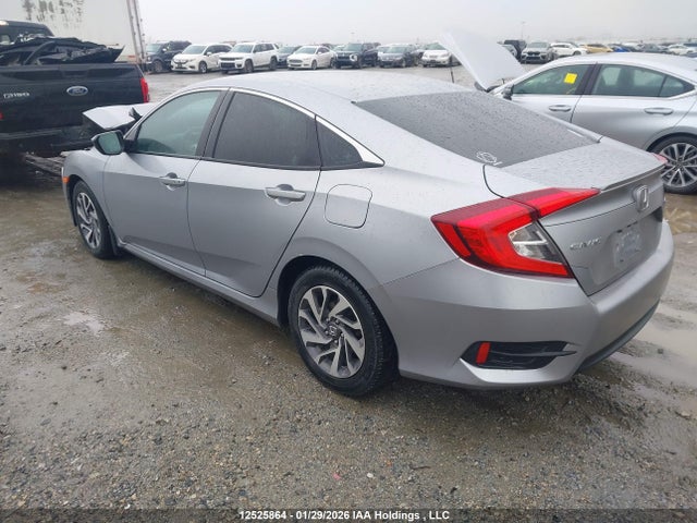 12525864 :رقم المزاد ، 2HGFC2F60JH018599 vin ، 2018 Honda Civic Lx مزاد بيع