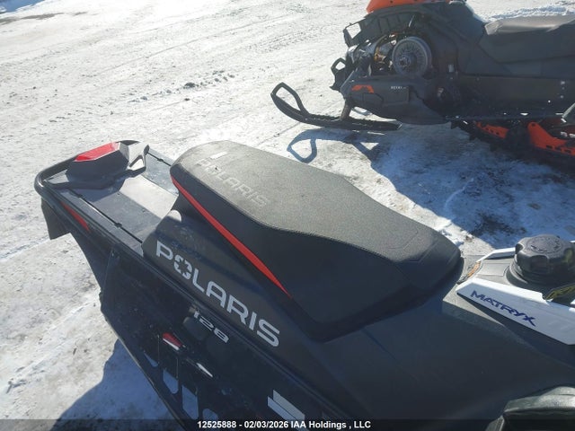 Polaris INDY 2024 SN1TKL6R2RC217749 Image 8
