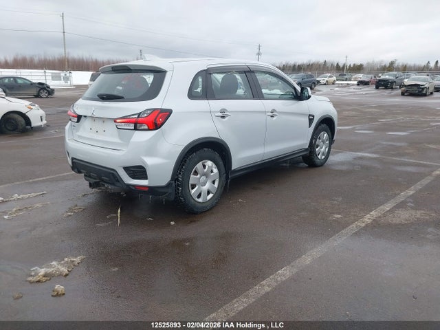 Mitsubishi RVR ES 2024 JA4AHUAUXRU606430 Image 4