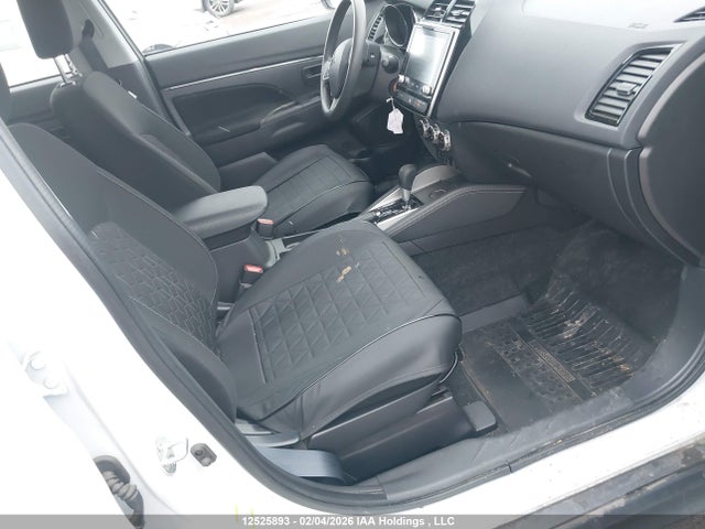 Mitsubishi RVR ES 2024 JA4AHUAUXRU606430 Image 5