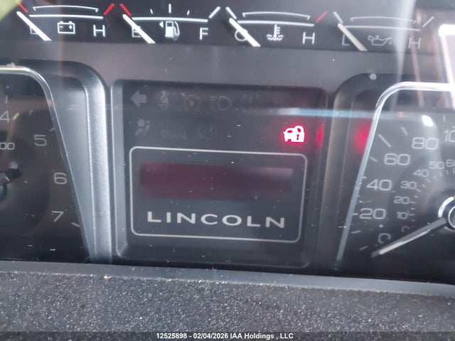 12525898 :رقم المزاد ، 5LMJJ2J5XAEJ06489 vin ، 2010 Lincoln Navigator مزاد بيع