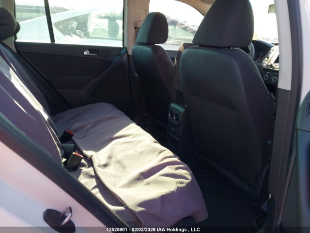 WVGJV7AX0GW594019 Volkswagen Tiguan Comfortline/highline/special Edition