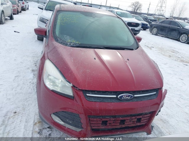 1FMCU0GX2EUD54795 Ford ESCAPE SE