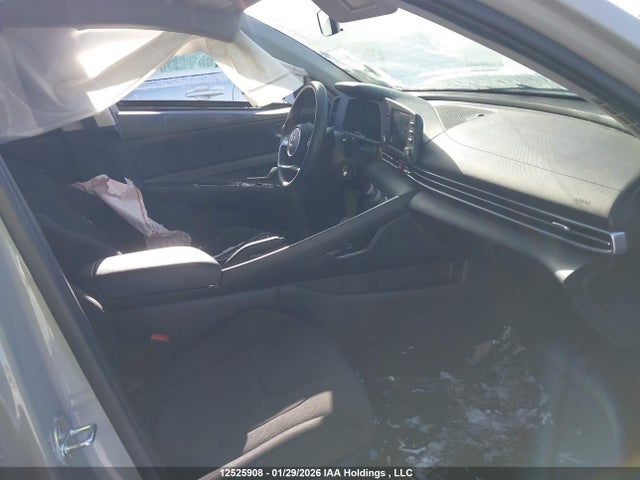 KMHLM4AGXNU298461 Hyundai Elantra Essential Ivt With Hyundai Smartsense Package