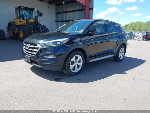 12525909 :رقم المزاد ، KM8J23A44HU449442 vin ، 2017 Hyundai Tucson Se مزاد بيع