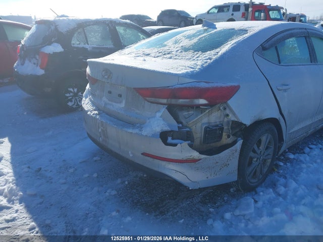 KMHD84LF2JU709827 Hyundai ELANTRA GL