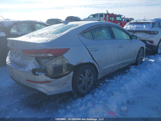 KMHD84LF2JU709827 Hyundai ELANTRA GL