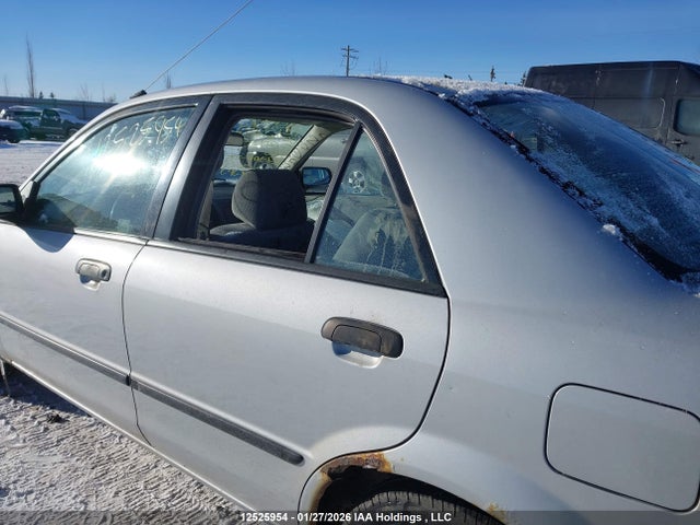 Продажа на аукционе авто 2000 Mazda Protege Dx/lx, vin: JM1BJ2223Y0305455, номер лота: 12525954