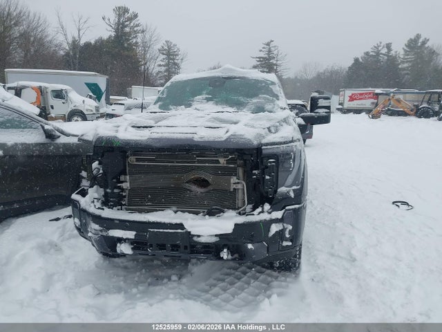 1GT49XEYXRF302193 GMC Sierra 2500hd Denali Ultimate