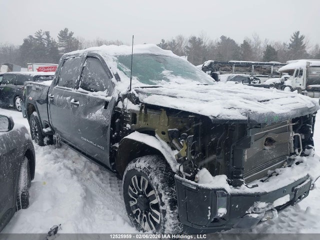 1GT49XEYXRF302193 GMC Sierra 2500hd Denali Ultimate