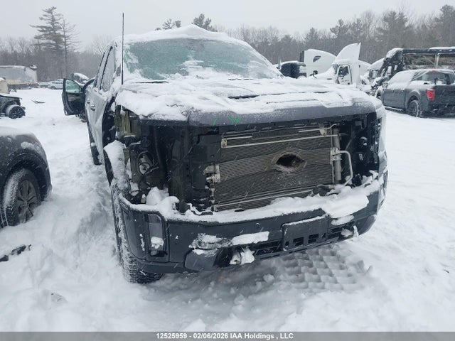 1GT49XEYXRF302193 GMC Sierra 2500hd Denali Ultimate