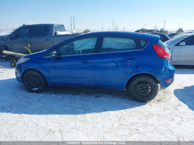 2011 Ford Fiesta Ses მანქანა იყიდება აუქციონზე, vin: 3FADP4FJ1BM215557, აუქციონის ნომერი: 12525975