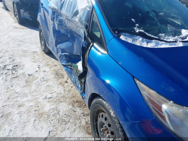 2011 Ford Fiesta Ses მანქანა იყიდება აუქციონზე, vin: 3FADP4FJ1BM215557, აუქციონის ნომერი: 12525975