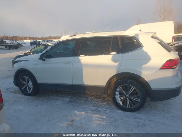 3VV4B7AX5JM007266 Volkswagen Tiguan Highline