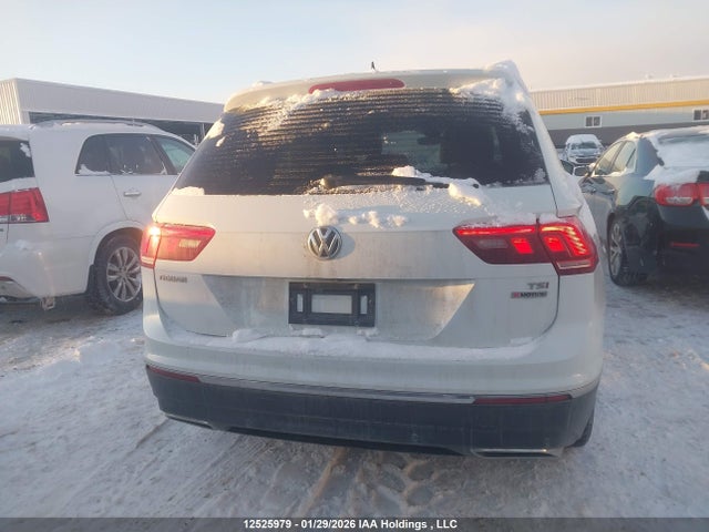 3VV4B7AX5JM007266 Volkswagen Tiguan Highline