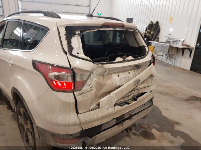 1FMCU9G91HUA55177 Ford ESCAPE SE