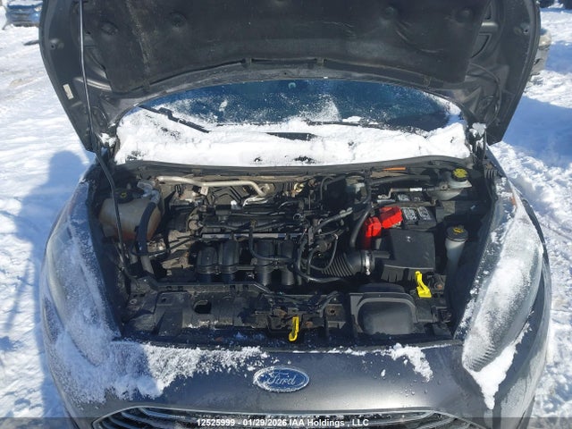 3FADP4EJXGM121587 Ford FIESTA SE