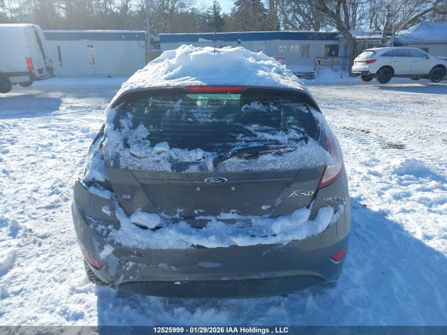 3FADP4EJXGM121587 Ford FIESTA SE